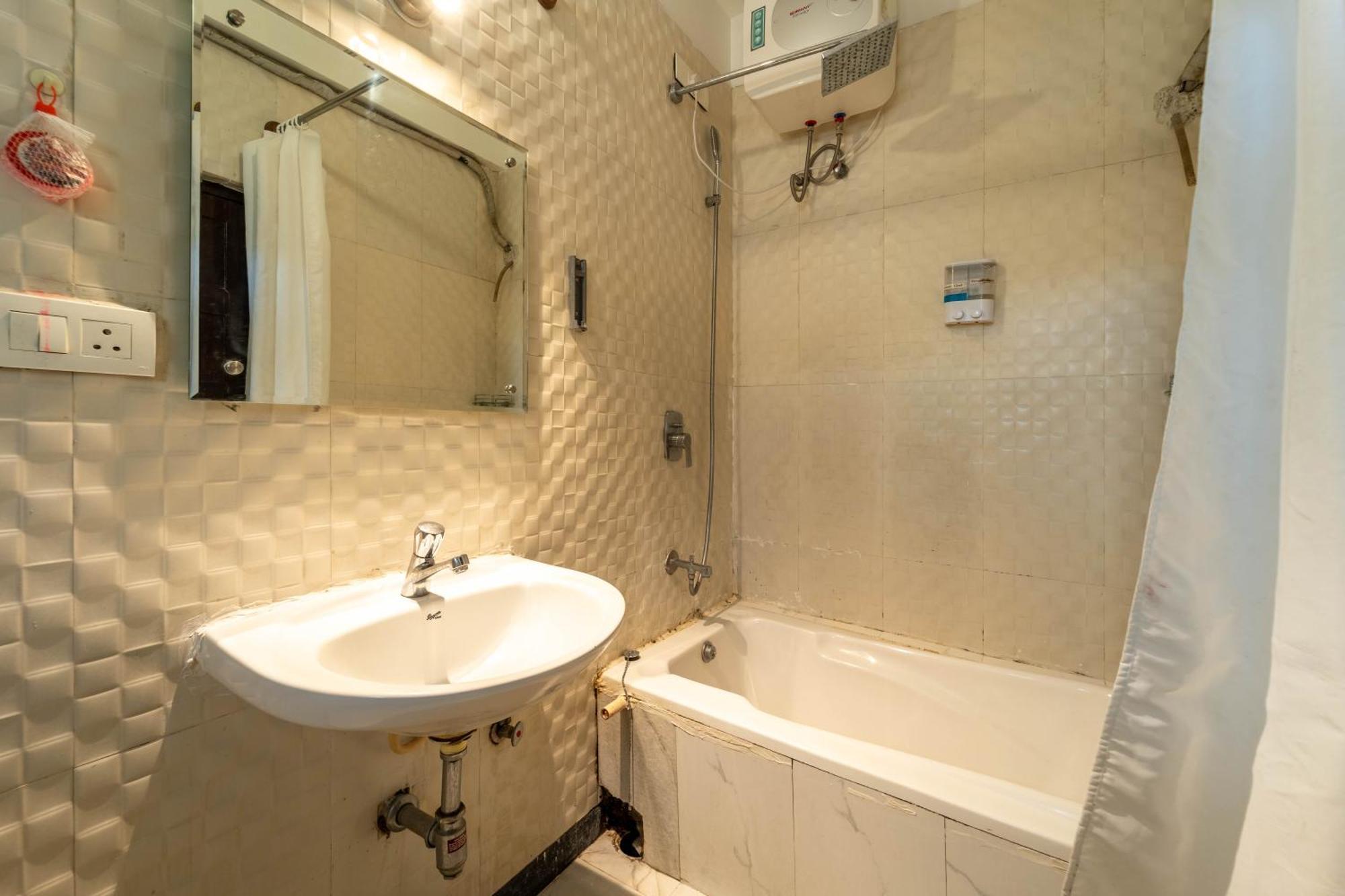 Seasons Suites Bangalore Dış mekan fotoğraf
